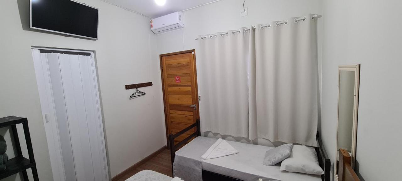 Hotel Veleiro Sao Sebastiao  Bagian luar foto