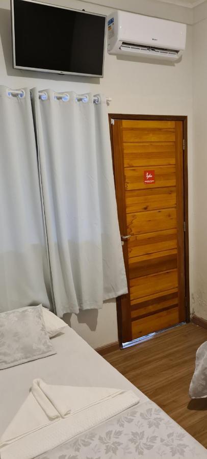 Hotel Veleiro Sao Sebastiao  Bagian luar foto