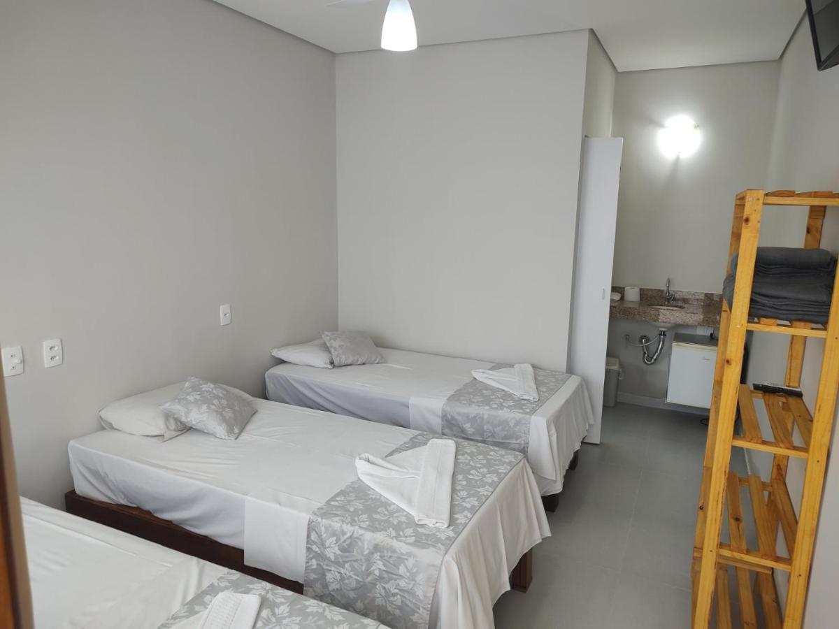 Hotel Veleiro Sao Sebastiao  Bagian luar foto